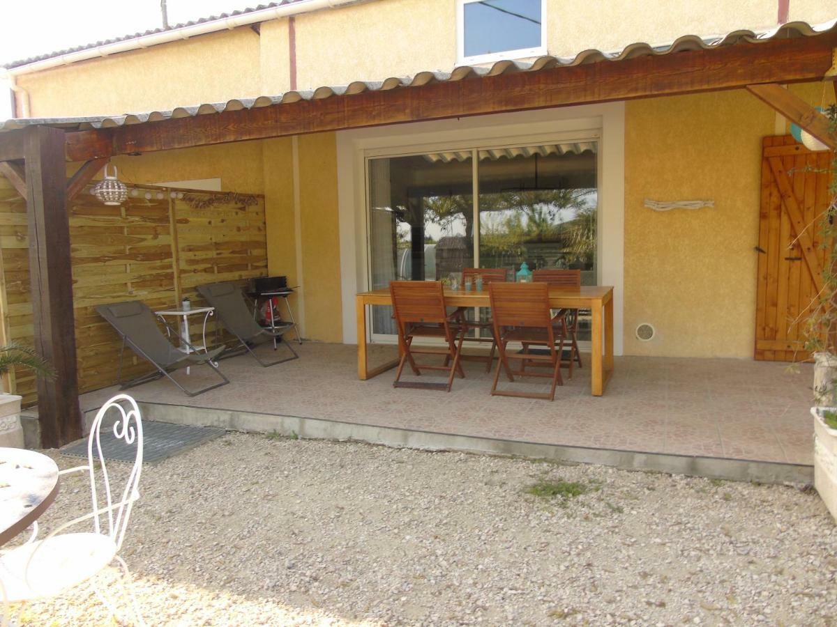 Villa Aux Lauriers d'Adhémar La Garde-Adhémar Exterior foto